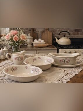Vintage Moss Rose Serving Set Aberdeen Pink Floral Cottage Farmhouse Decor. G13